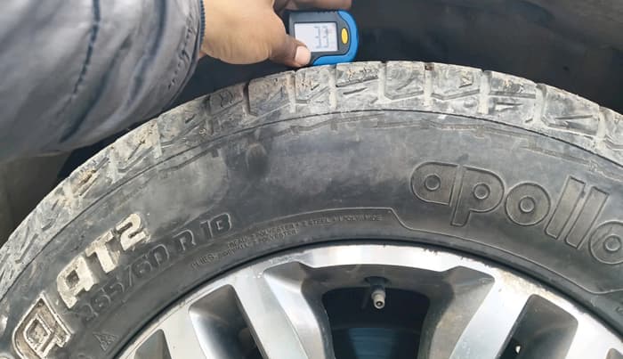 2018 Ford Endeavour TITANIUM 3.2 4X4 AT, Diesel, Automatic, 1,64,642 km, tyre
