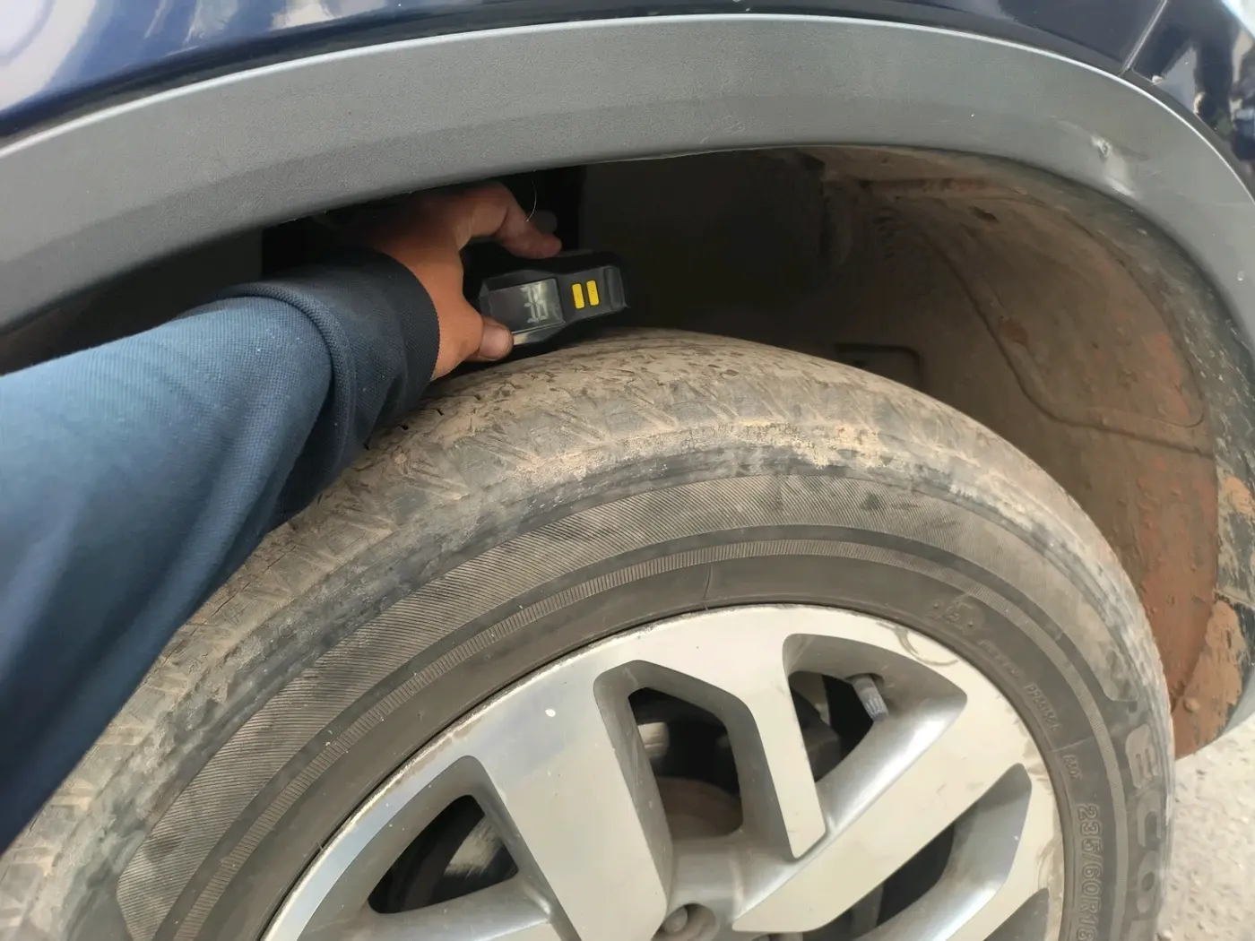2021 Tata Safari XZA PLUS, Diesel, Automatic, 31,300 km, tyre