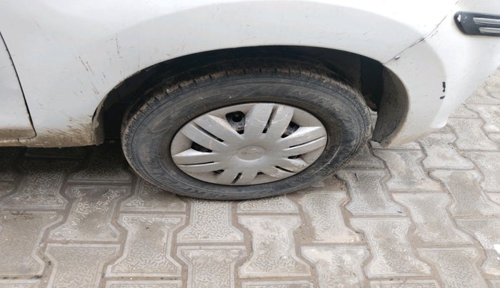 2013 Maruti Alto 800 LXI, Petrol, Manual, 61,048 km, tyre