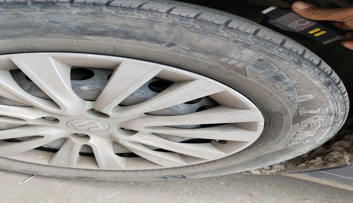 2020 Maruti Baleno DELTA PETROL 1.2, Petrol, Manual, 1,20,845 km, tyre