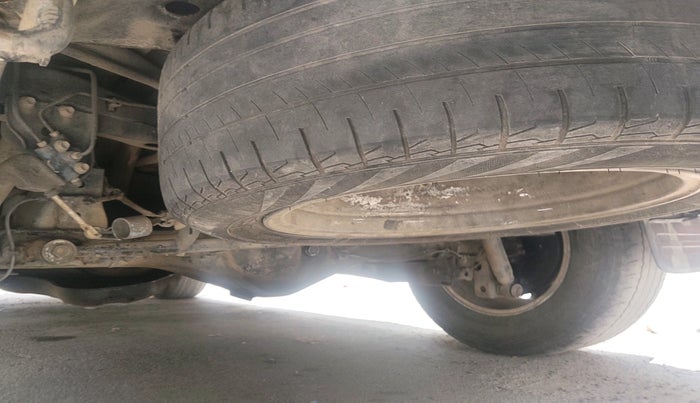 2011 Toyota Fortuner 3.0 4X4 MT, Diesel, Manual, 2,27,223 km, tyre