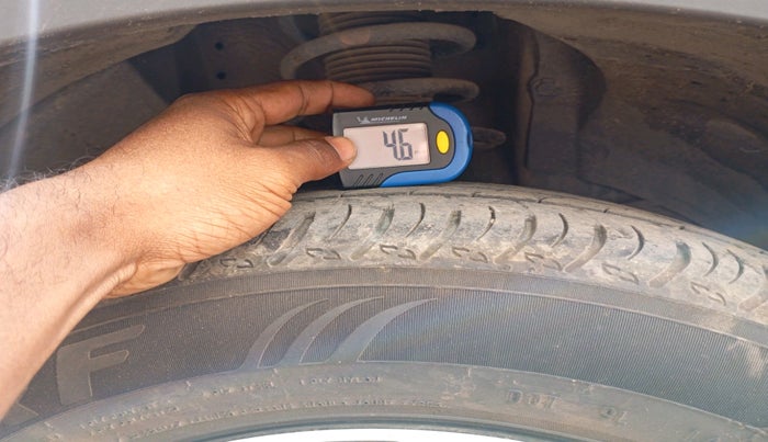 2023 Maruti XL6 ZETA MT, Petrol, Manual, 26,498 km, tyre