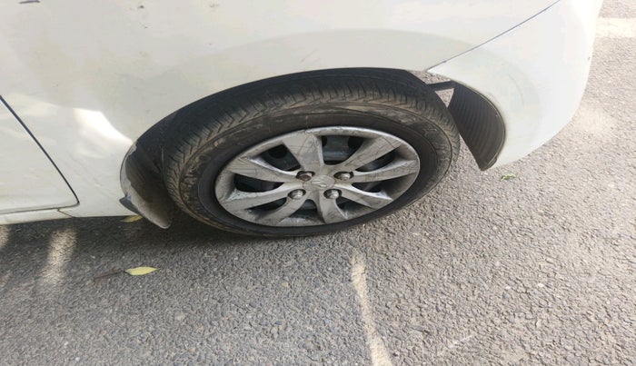 2012 Hyundai Eon MAGNA +, Petrol, Manual, 1,03,716 km, tyre