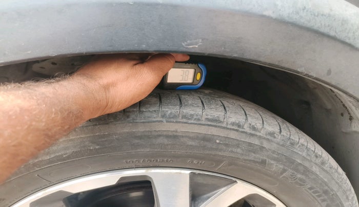 2018 Honda WR-V 1.5L I-DTEC VX MT, Diesel, Manual, 1,10,742 km, tyre