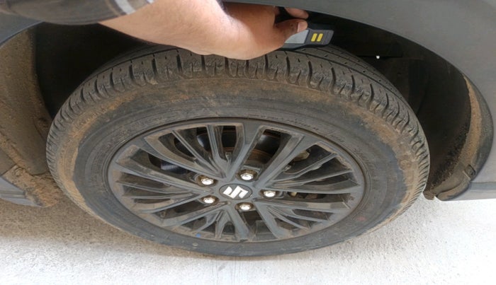 2021 Maruti XL6 ALPHA MT, Petrol, Manual, 41,522 km, tyre