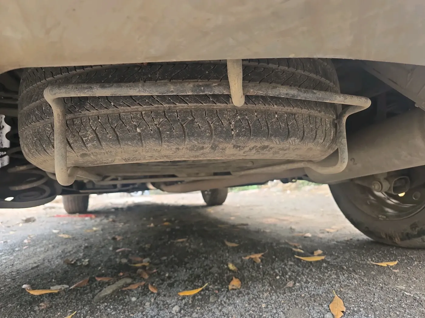 2023 Maruti Grand Vitara DELTA CNG, CNG, Manual, 54,890 km, tyre