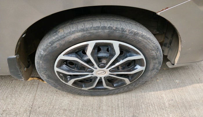 2012 Maruti Wagon R 1.0 VXI, Petrol, Manual, 1,01,339 km, tyre