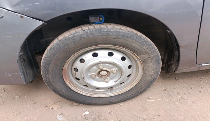 2012 Maruti Wagon R 1.0 LXI, Petrol, Manual, 35,981 km, tyre