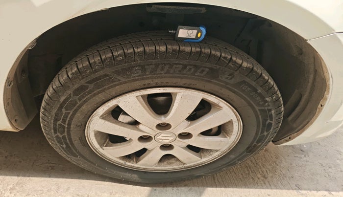 2012 Maruti Swift Dzire VXI, Petrol, Manual, 1,17,816 km, tyre