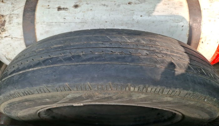 2017 Hyundai Elite i20 MAGNA EXECUTIVE 1.2, Petrol, Manual, 57,270 km, tyre