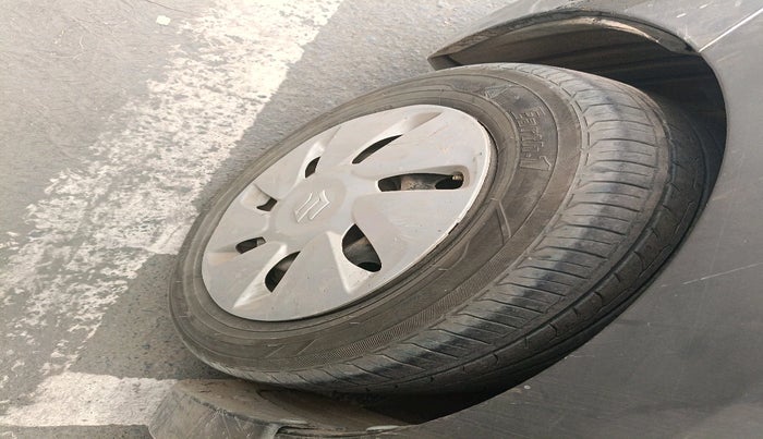 2017 Maruti Celerio VXI CNG, Petrol, Manual, 1,49,716 km, tyre