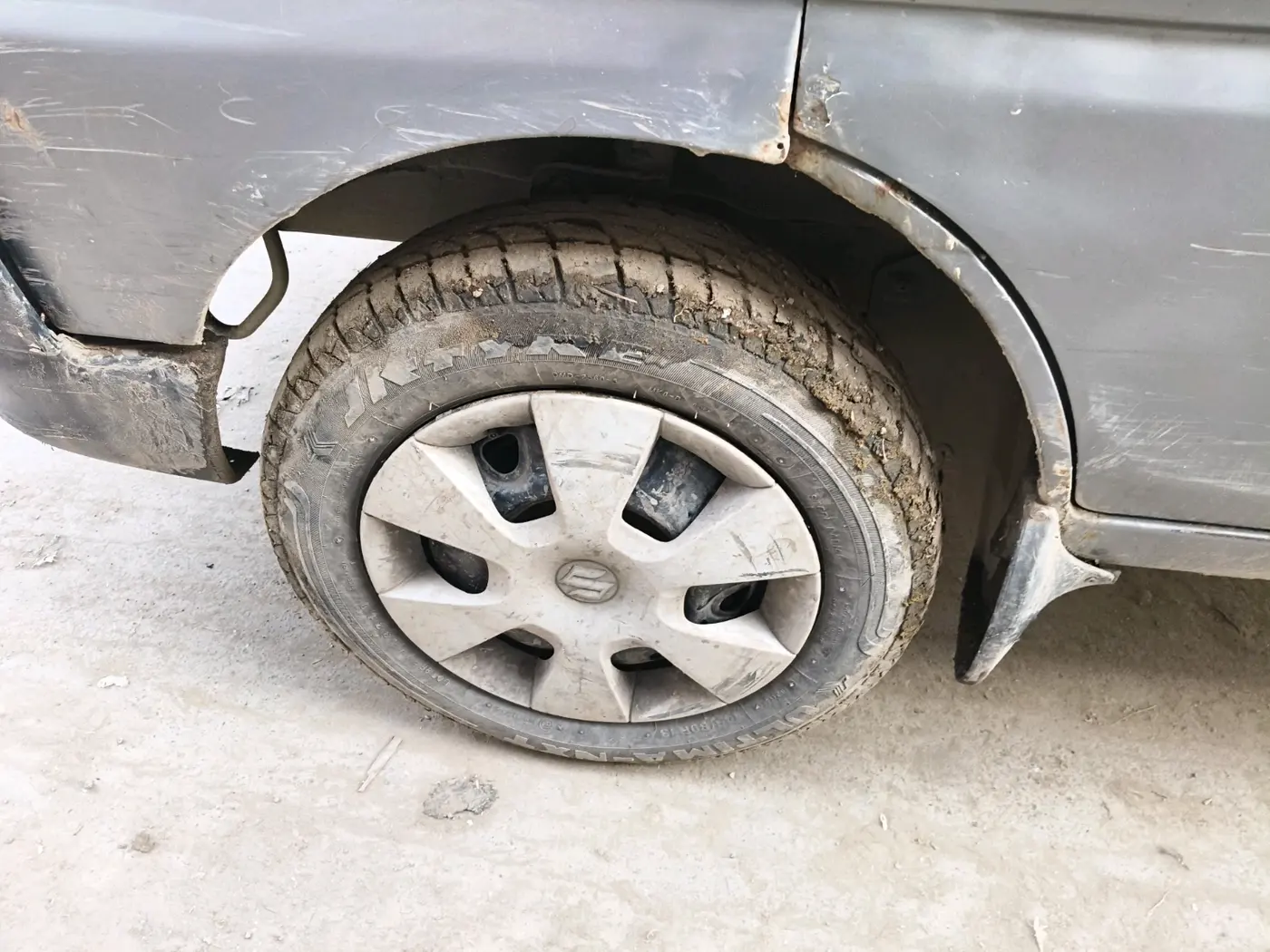2021 Maruti Eeco 5 STR WITH A/C+HTR CNG, CNG, Manual, 1,39,026 km, tyre