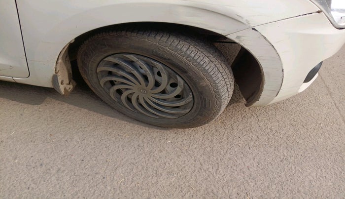 2018 Maruti Swift LXI, Petrol, Manual, 1,12,201 km, tyre