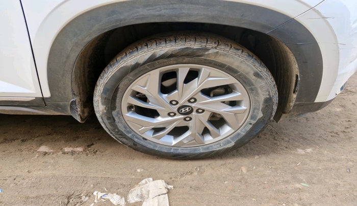 2023 Hyundai Creta SX IVT 1.5 PETROL, Petrol, Automatic, 56,683 km, tyre