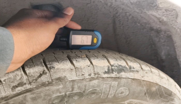 2024 Maruti Baleno DELTA 1.2 AGS, Petrol, Automatic, 6,606 km, tyre