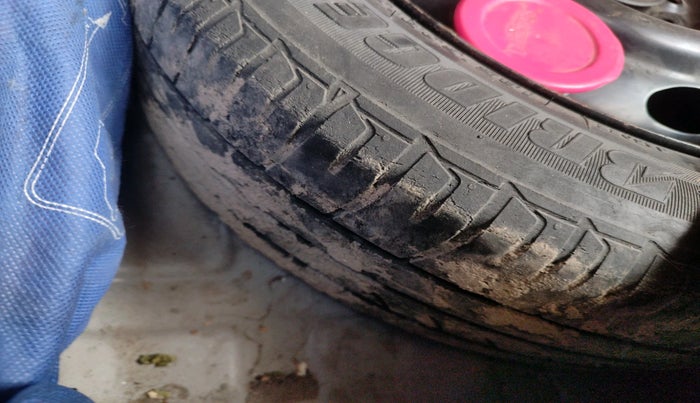 2016 Tata Zest XT PETROL, Petrol, Manual, 71,682 km, tyre