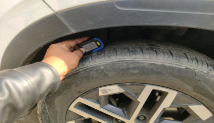 2022 Hyundai VENUE SX (O) 1.5 CRDI, Diesel, Manual, 61,246 km, tyre