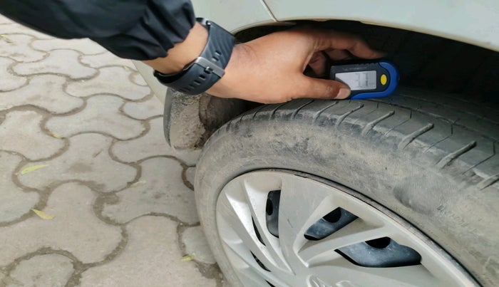 2024 Maruti Ertiga   VXI (O) CNG, Petrol, Manual, 35,002 km, tyre