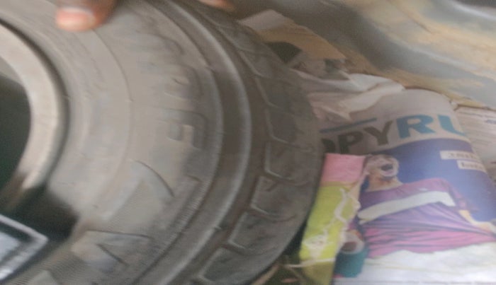 2017 Maruti Celerio ZXI AMT (O), Petrol, Automatic, 64,147 km, tyre