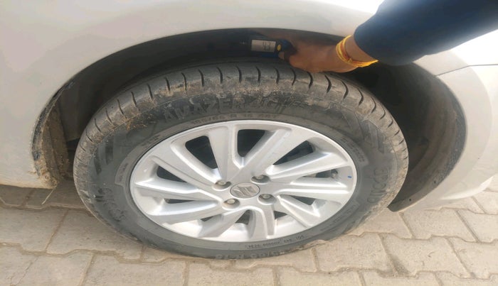 2015 Maruti Swift Dzire ZDI, Diesel, Manual, 34,534 km, tyre