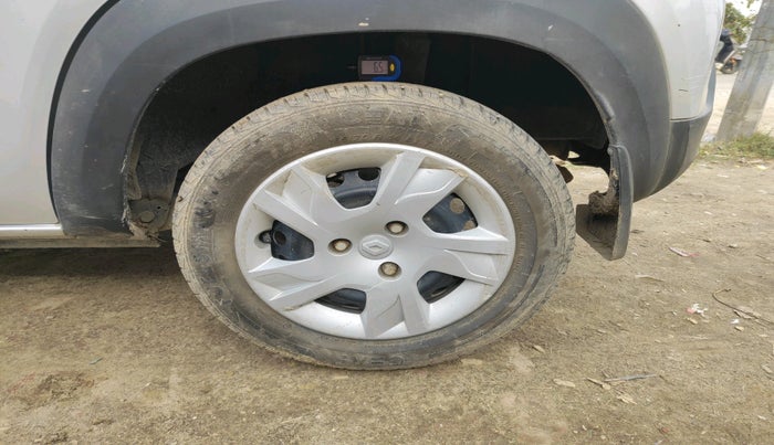 2020 Renault Kwid RXL, Petrol, Manual, 32,655 km, tyre