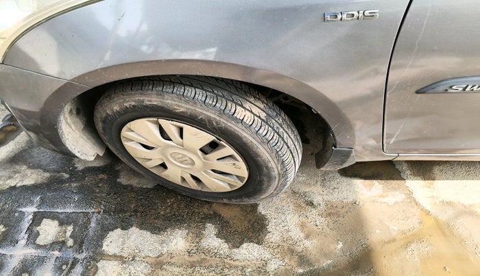 2013 Maruti Swift VDI, Diesel, Manual, 1,13,178 km, tyre