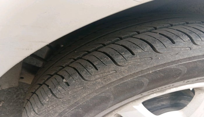 2011 Hyundai i20 SPORTZ 1.2, Petrol, Manual, 68,382 km, tyre