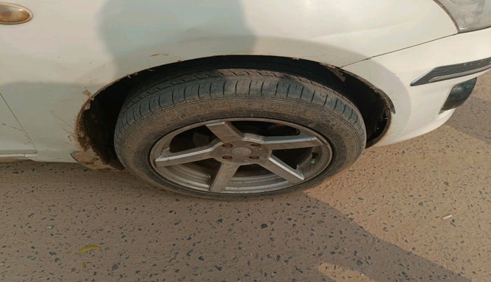 2013 Maruti Swift Dzire LDI, Diesel, Manual, 82,813 km, tyre