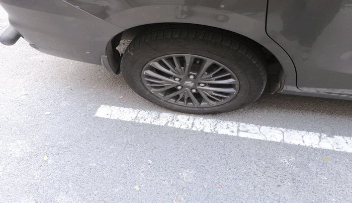 2019 Maruti Ertiga ZXI+ SHVS, Petrol, Manual, 1,10,365 km, tyre