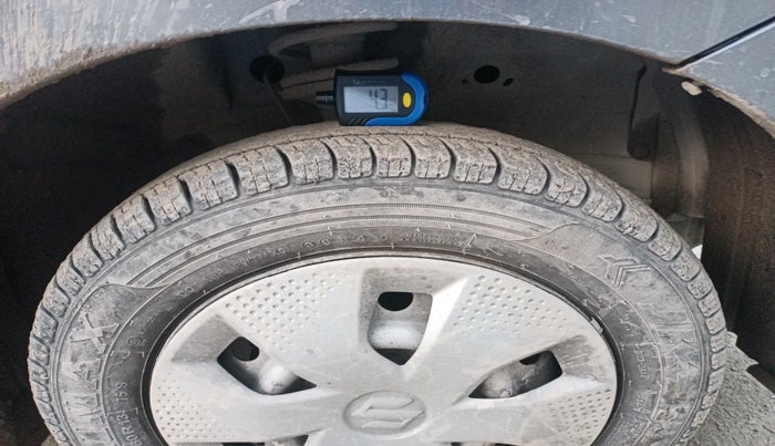 2014 Maruti Wagon R 1.0 LXI CNG, Petrol, Manual, 64,079 km, tyre