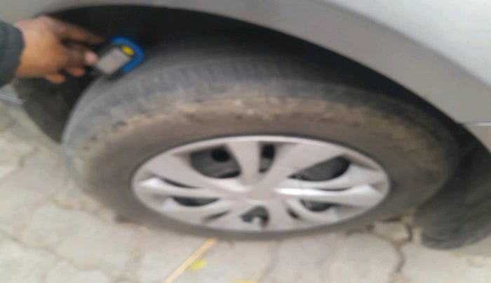 2015 Maruti Swift VDI ABS, Diesel, Manual, 1,91,811 km, tyre