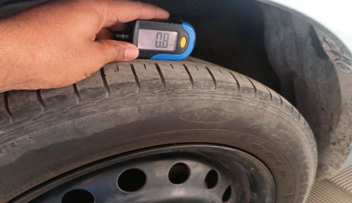 2013 Maruti Ertiga VDI, Diesel, Manual, 96,667 km, tyre