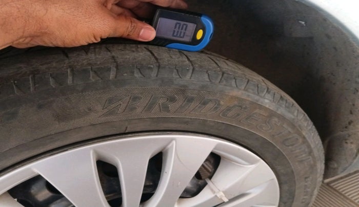 2013 Maruti Ertiga VDI, Diesel, Manual, 96,667 km, tyre