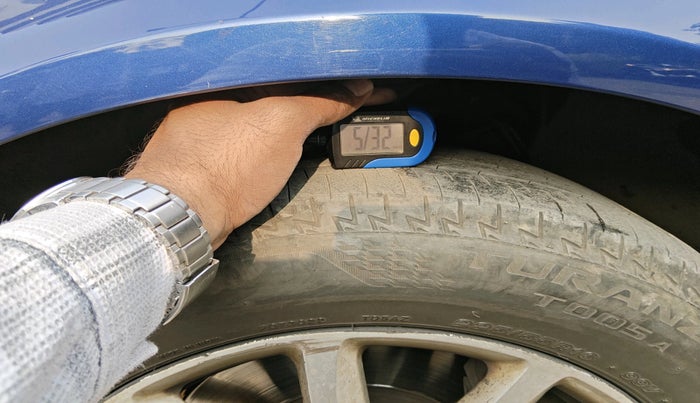 2014 Audi A4 2.0 TDI Multitronic, Diesel, Automatic, 70,296 km, tyre