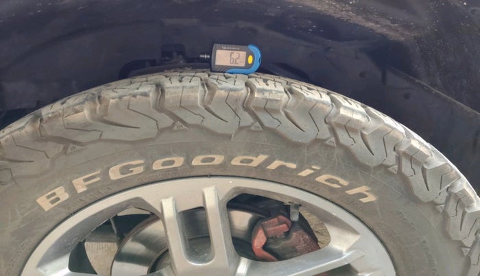 2023 Mahindra Thar LX D AT 4WD HT, Diesel, Automatic, 91,803 km, tyre