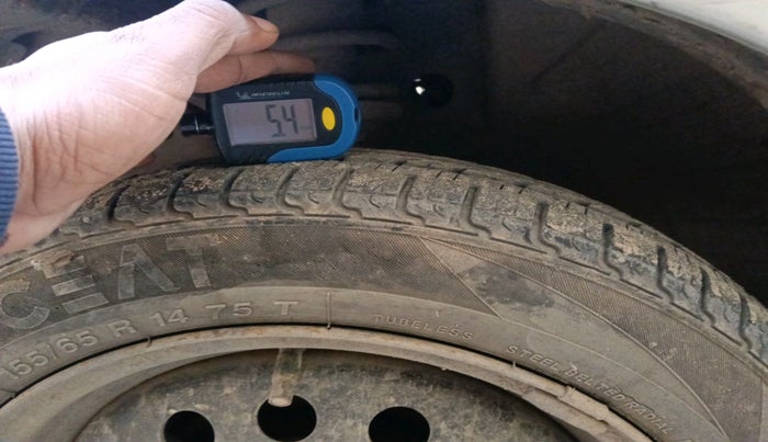 2017 Maruti Wagon R 1.0 VXI AMT, Petrol, Automatic, 74,935 km, tyre