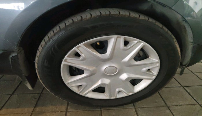 2018 Ford Ecosport 1.5 TREND TI VCT AT, Petrol, Automatic, 93,833 km, tyre