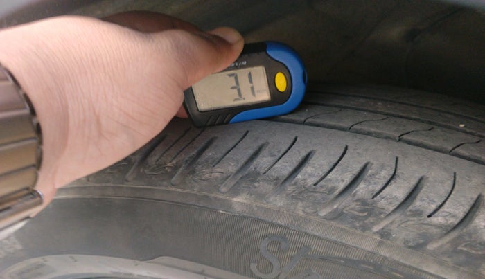 2023 KIA SONET HTK PLUS 1.2, Petrol, Manual, 37,473 km, tyre