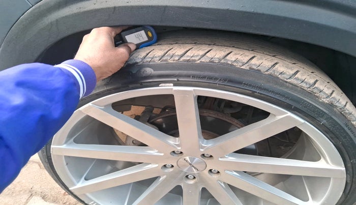 2021 KIA SELTOS X LINE 1.5 DIESEL AT, Diesel, Automatic, 1,16,146 km, tyre