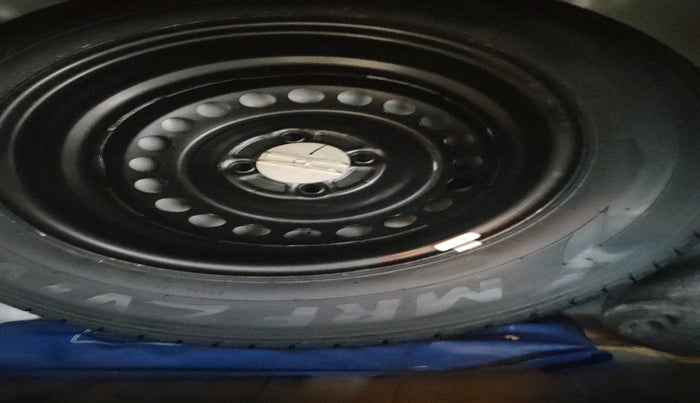 2022 Honda Amaze 1.2L I-VTEC VX CVT, Petrol, Automatic, 34,536 km, tyre