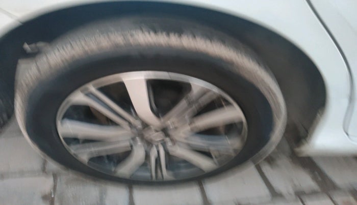 2022 Honda Amaze 1.2L I-VTEC VX CVT, Petrol, Automatic, 34,536 km, tyre