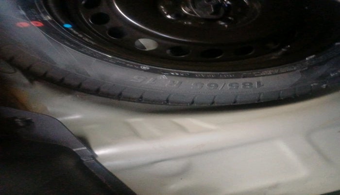 2023 Maruti Baleno ALPHA 1.2 AGS, Petrol, Automatic, 69,397 km, tyre