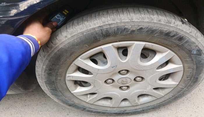 2011 Hyundai i20 MAGNA 1.2, Petrol, Manual, 93,526 km, tyre