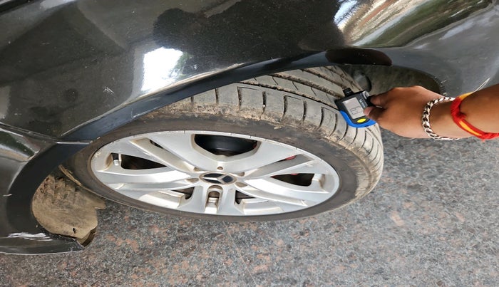 2014 Mercedes Benz C Class C 220 CDI AVANTGARDE, Diesel, Automatic, 60,226 km, tyre