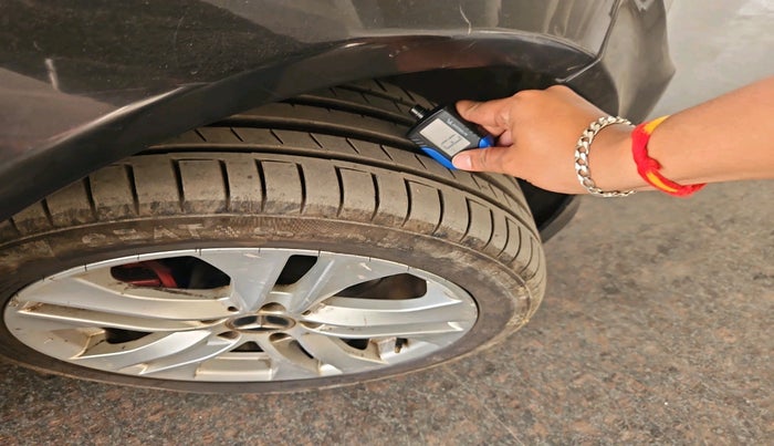 2014 Mercedes Benz C Class C 220 CDI AVANTGARDE, Diesel, Automatic, 60,226 km, tyre