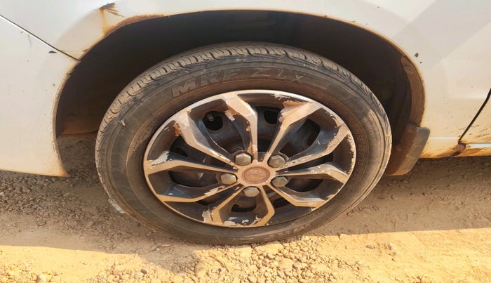 2012 Maruti Alto K10 VXI, Petrol, Manual, 1,21,946 km, tyre