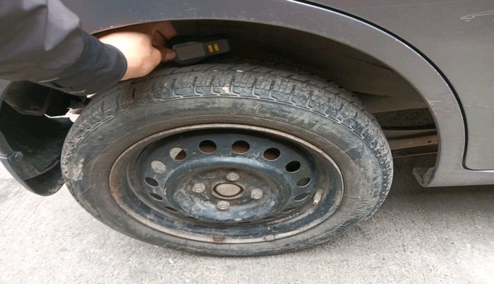 2017 Maruti Wagon R 1.0 VXI AMT, Petrol, Automatic, 1,37,075 km, tyre