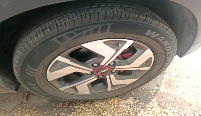 2023 KIA SONET GTX PLUS 1.0 DCT, Petrol, Automatic, 6,410 km, tyre