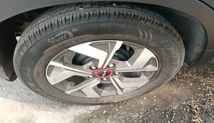 2023 KIA SONET GTX PLUS 1.0 DCT, Petrol, Automatic, 6,410 km, tyre