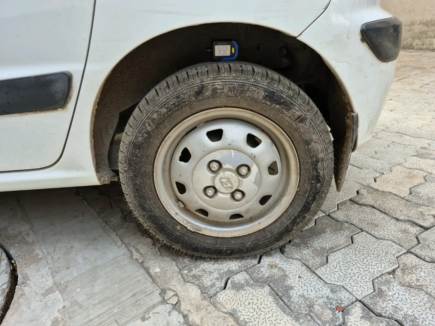 2014 Hyundai Santro Xing GL PLUS, Petrol, Manual, 59,280 km, tyre